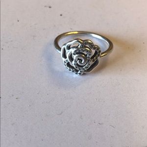 Pandora rose ring